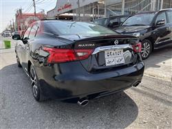 Nissan Maxima